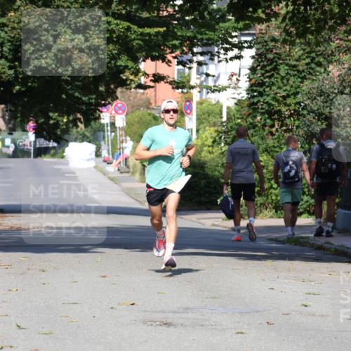 25.08.2024 - 20. Blankeneser Heldenlauf Strokosch-Dieckow http://msf.ph/oto/6860436 25.08.2024 10:09:52 Ziel 6012 meine-sportfotos.de