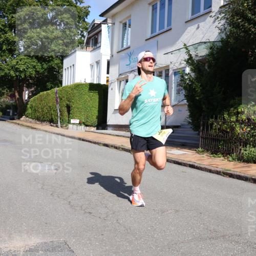 25.08.2024 - 20. Blankeneser Heldenlauf Strokosch-Dieckow http://msf.ph/oto/6860543 25.08.2024 10:09:58 Ziel 6012 meine-sportfotos.de