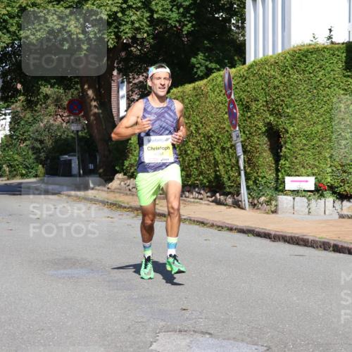 25.08.2024 - 20. Blankeneser Heldenlauf Strokosch-Dieckow http://msf.ph/oto/6860594 25.08.2024 10:10:46 Ziel 6361 meine-sportfotos.de