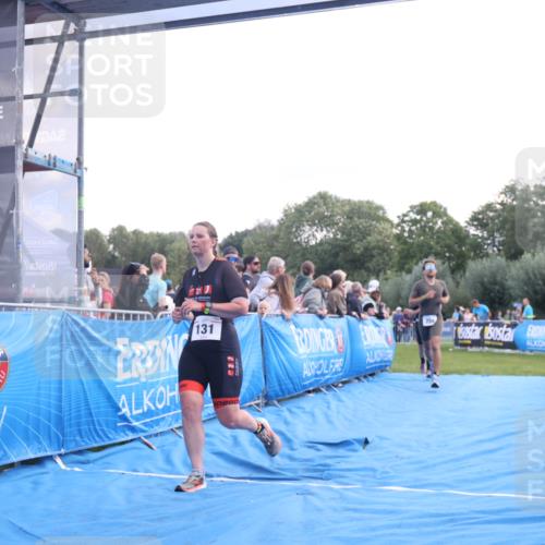 25.08.2024 - Elbe Triathlon Hamburg H.Heesch http://msf.ph/oto/6860595 25.08.2024 11:02:54 Ziel 131, 182, 222 meine-sportfotos.de