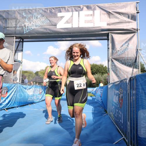 25.08.2024 - Elbe Triathlon Hamburg H.Heesch http://msf.ph/oto/6860650 25.08.2024 16:42:22 Ziel  meine-sportfotos.de
