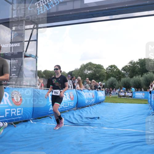 25.08.2024 - Elbe Triathlon Hamburg H.Heesch http://msf.ph/oto/6860672 25.08.2024 11:02:58 Ziel 131, 177, 182, 222 meine-sportfotos.de