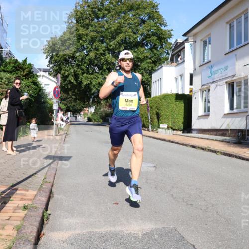 25.08.2024 - 20. Blankeneser Heldenlauf Strokosch-Dieckow http://msf.ph/oto/6860673 25.08.2024 10:11:29 Ziel 6270 meine-sportfotos.de