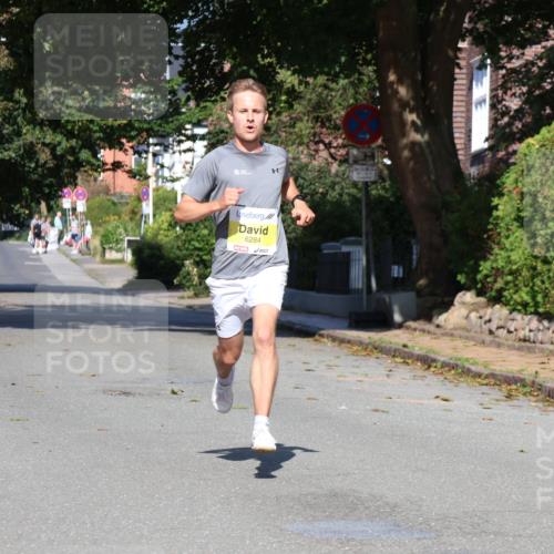 25.08.2024 - 20. Blankeneser Heldenlauf Strokosch-Dieckow http://msf.ph/oto/6860698 25.08.2024 10:11:44 Ziel 6284 meine-sportfotos.de