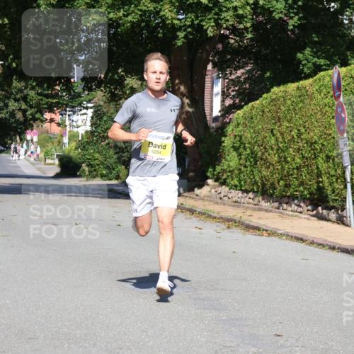 25.08.2024 - 20. Blankeneser Heldenlauf Strokosch-Dieckow http://msf.ph/oto/6860718 25.08.2024 10:11:45 Ziel 6284 meine-sportfotos.de