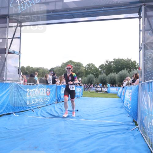 25.08.2024 - Elbe Triathlon Hamburg H.Heesch http://msf.ph/oto/6860742 25.08.2024 11:03:05 Ziel 177, 283, 290 meine-sportfotos.de