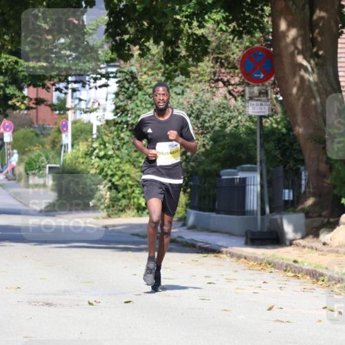 25.08.2024 - 20. Blankeneser Heldenlauf Strokosch-Dieckow http://msf.ph/oto/6860772 25.08.2024 10:12:49 Ziel 6208 meine-sportfotos.de