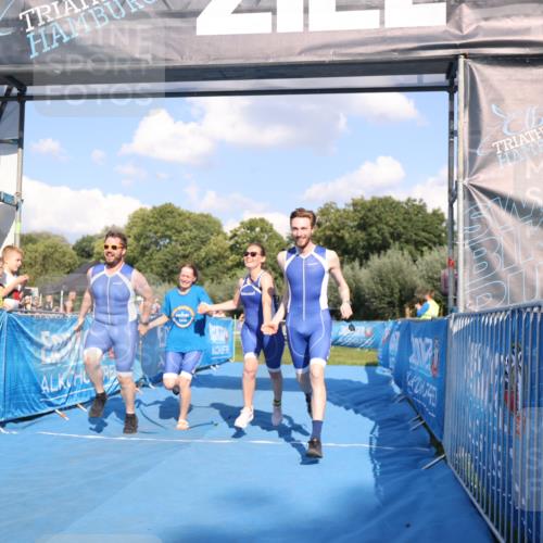 25.08.2024 - Elbe Triathlon Hamburg H.Heesch http://msf.ph/oto/6860786 25.08.2024 16:43:08 Ziel  meine-sportfotos.de