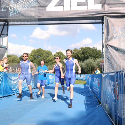 25.08.2024 - Elbe Triathlon Hamburg H.Heesch http://msf.ph/oto/6860790 25.08.2024 16:43:08 Ziel  meine-sportfotos.de