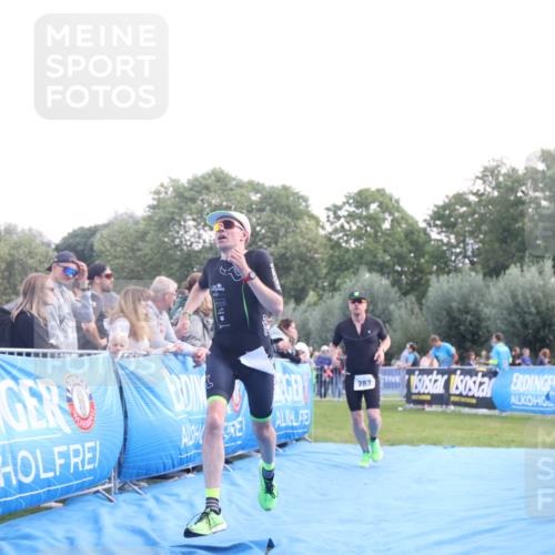 25.08.2024 - Elbe Triathlon Hamburg H.Heesch http://msf.ph/oto/6860794 25.08.2024 11:03:11 Ziel 177, 283, 290 meine-sportfotos.de