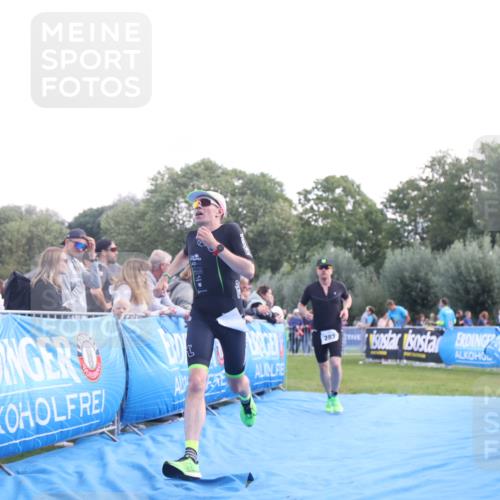 25.08.2024 - Elbe Triathlon Hamburg H.Heesch http://msf.ph/oto/6860799 25.08.2024 11:03:11 Ziel 177, 283, 290 meine-sportfotos.de