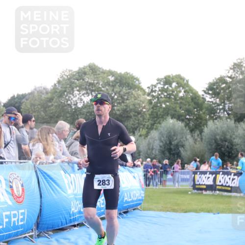 25.08.2024 - Elbe Triathlon Hamburg H.Heesch http://msf.ph/oto/6860836 25.08.2024 11:03:13 Ziel 233, 283, 290 meine-sportfotos.de