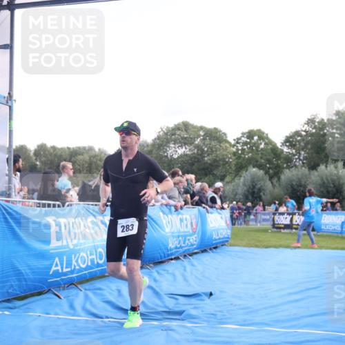 25.08.2024 - Elbe Triathlon Hamburg H.Heesch http://msf.ph/oto/6860883 25.08.2024 11:03:13 Ziel 233, 283, 290 meine-sportfotos.de