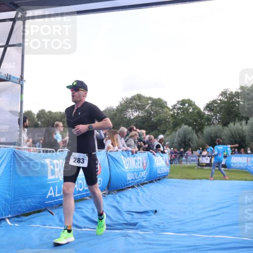 25.08.2024 - Elbe Triathlon Hamburg H.Heesch http://msf.ph/oto/6860896 25.08.2024 11:03:14 Ziel 233, 283, 290 meine-sportfotos.de