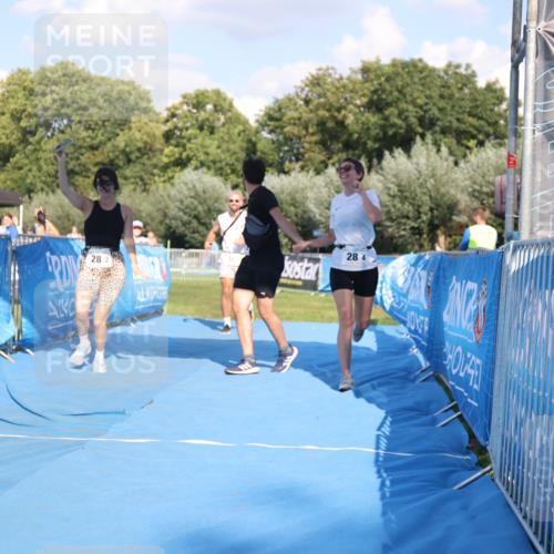 25.08.2024 - Elbe Triathlon Hamburg H.Heesch http://msf.ph/oto/6860911 25.08.2024 16:46:45 Ziel  meine-sportfotos.de