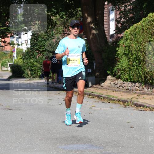 25.08.2024 - 20. Blankeneser Heldenlauf Strokosch-Dieckow http://msf.ph/oto/6860923 25.08.2024 10:14:04 Ziel 6504 meine-sportfotos.de