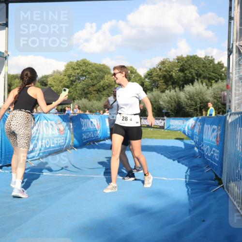 25.08.2024 - Elbe Triathlon Hamburg H.Heesch http://msf.ph/oto/6860927 25.08.2024 16:46:47 Ziel  meine-sportfotos.de
