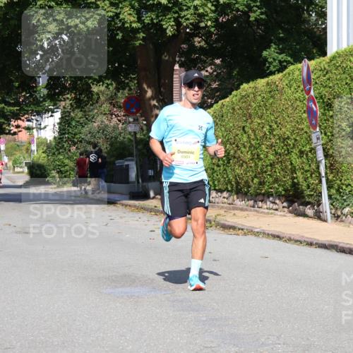 25.08.2024 - 20. Blankeneser Heldenlauf Strokosch-Dieckow http://msf.ph/oto/6860935 25.08.2024 10:14:04 Ziel 6504 meine-sportfotos.de