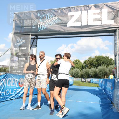 25.08.2024 - Elbe Triathlon Hamburg H.Heesch http://msf.ph/oto/6861054 25.08.2024 16:46:54 Ziel  meine-sportfotos.de