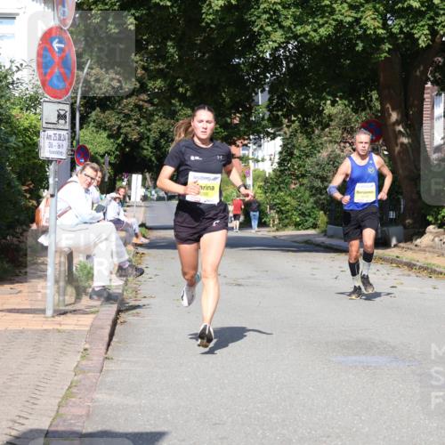 25.08.2024 - 20. Blankeneser Heldenlauf Strokosch-Dieckow http://msf.ph/oto/6861082 25.08.2024 10:14:26 Ziel 6285, 6439 meine-sportfotos.de