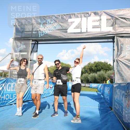 25.08.2024 - Elbe Triathlon Hamburg H.Heesch http://msf.ph/oto/6861086 25.08.2024 16:46:55 Ziel  meine-sportfotos.de