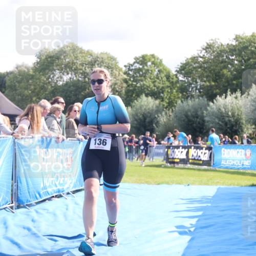 25.08.2024 - Elbe Triathlon Hamburg H.Heesch http://msf.ph/oto/6861096 25.08.2024 11:03:42 Ziel 136, 615 meine-sportfotos.de