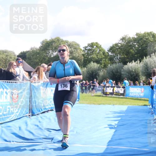 25.08.2024 - Elbe Triathlon Hamburg H.Heesch http://msf.ph/oto/6861125 25.08.2024 11:03:43 Ziel 136, 615 meine-sportfotos.de