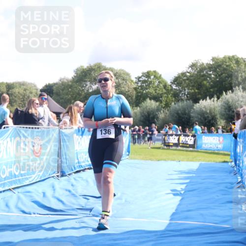 25.08.2024 - Elbe Triathlon Hamburg H.Heesch http://msf.ph/oto/6861133 25.08.2024 11:03:43 Ziel 136, 615 meine-sportfotos.de