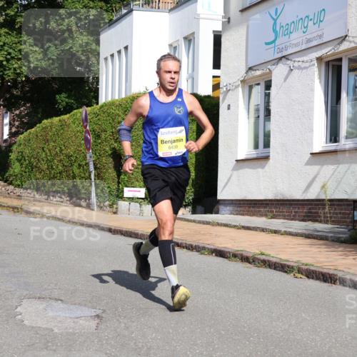 25.08.2024 - 20. Blankeneser Heldenlauf Strokosch-Dieckow http://msf.ph/oto/6861161 25.08.2024 10:14:29 Ziel 6285, 6439 meine-sportfotos.de