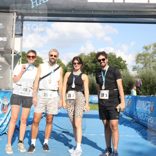 25.08.2024 - Elbe Triathlon Hamburg H.Heesch http://msf.ph/oto/6861215 25.08.2024 16:47:21 Ziel  meine-sportfotos.de