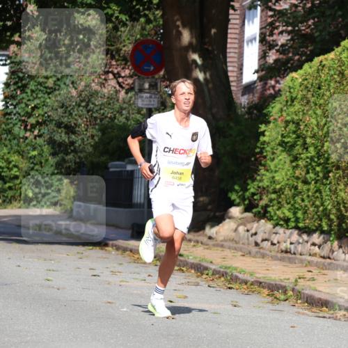 25.08.2024 - 20. Blankeneser Heldenlauf Strokosch-Dieckow http://msf.ph/oto/6861254 25.08.2024 10:15:13 Ziel 6458 meine-sportfotos.de