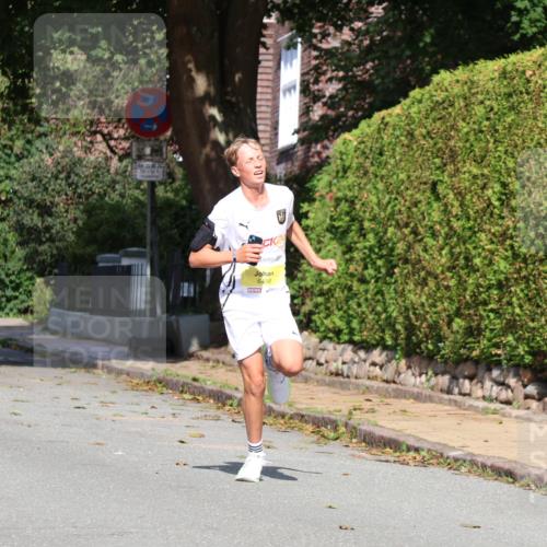 25.08.2024 - 20. Blankeneser Heldenlauf Strokosch-Dieckow http://msf.ph/oto/6861259 25.08.2024 10:15:13 Ziel 6458 meine-sportfotos.de