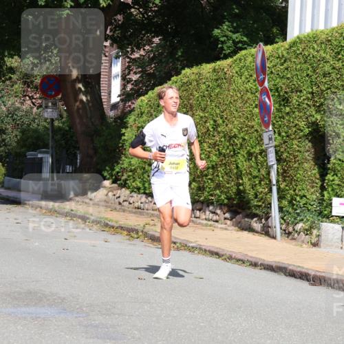 25.08.2024 - 20. Blankeneser Heldenlauf Strokosch-Dieckow http://msf.ph/oto/6861274 25.08.2024 10:15:14 Ziel 6458 meine-sportfotos.de