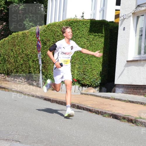 25.08.2024 - 20. Blankeneser Heldenlauf Strokosch-Dieckow http://msf.ph/oto/6861291 25.08.2024 10:15:15 Ziel 6458 meine-sportfotos.de