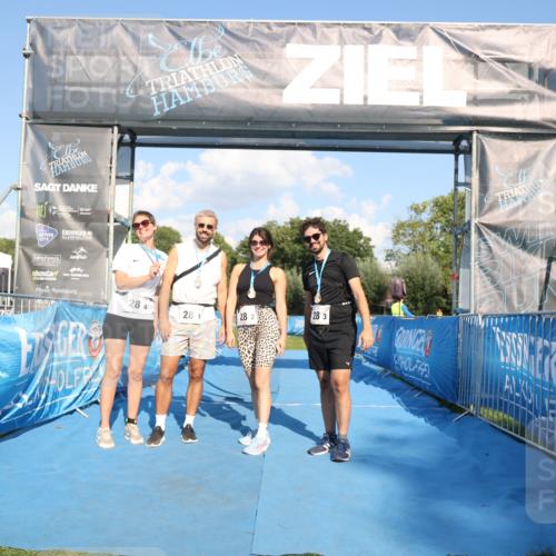 25.08.2024 - Elbe Triathlon Hamburg H.Heesch http://msf.ph/oto/6861298 25.08.2024 16:47:22 Ziel  meine-sportfotos.de