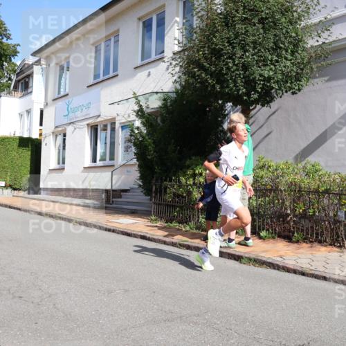 25.08.2024 - 20. Blankeneser Heldenlauf Strokosch-Dieckow http://msf.ph/oto/6861344 25.08.2024 10:15:17 Ziel 6458 meine-sportfotos.de