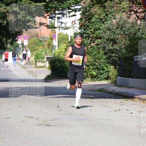 25.08.2024 - 20. Blankeneser Heldenlauf Strokosch-Dieckow http://msf.ph/oto/6861350 25.08.2024 10:15:24 Ziel 6379 meine-sportfotos.de