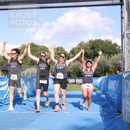25.08.2024 - Elbe Triathlon Hamburg H.Heesch http://msf.ph/oto/6861446 25.08.2024 16:47:44 Ziel  meine-sportfotos.de