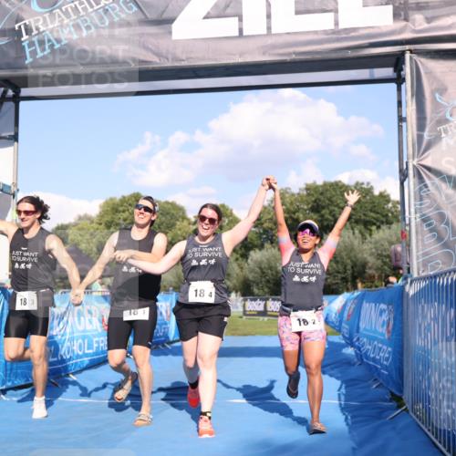 25.08.2024 - Elbe Triathlon Hamburg H.Heesch http://msf.ph/oto/6861483 25.08.2024 16:47:44 Ziel  meine-sportfotos.de