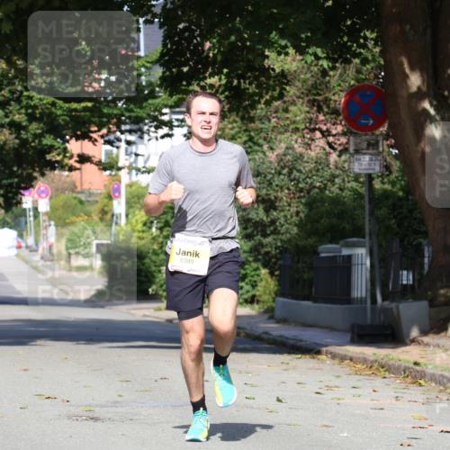 25.08.2024 - 20. Blankeneser Heldenlauf Strokosch-Dieckow http://msf.ph/oto/6861515 25.08.2024 10:16:12 Ziel 6399 meine-sportfotos.de