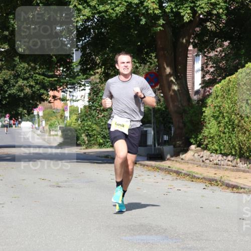 25.08.2024 - 20. Blankeneser Heldenlauf Strokosch-Dieckow http://msf.ph/oto/6861531 25.08.2024 10:16:13 Ziel 6399 meine-sportfotos.de