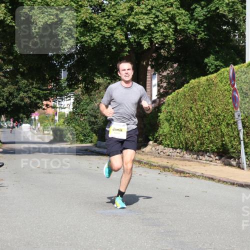 25.08.2024 - 20. Blankeneser Heldenlauf Strokosch-Dieckow http://msf.ph/oto/6861550 25.08.2024 10:16:14 Ziel 6399 meine-sportfotos.de