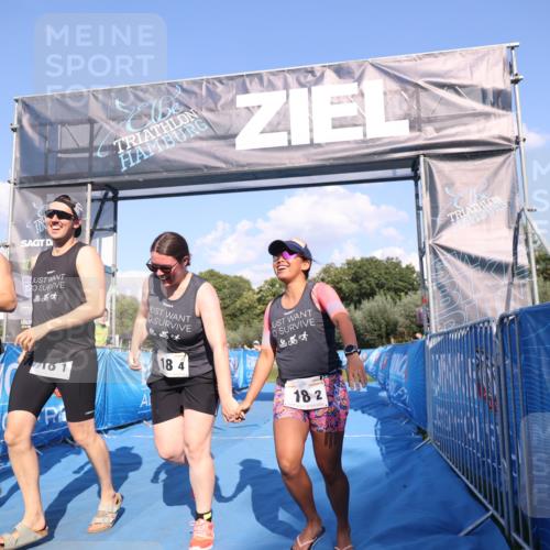 25.08.2024 - Elbe Triathlon Hamburg H.Heesch http://msf.ph/oto/6861552 25.08.2024 16:47:45 Ziel  meine-sportfotos.de