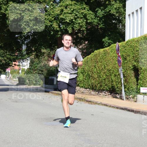 25.08.2024 - 20. Blankeneser Heldenlauf Strokosch-Dieckow http://msf.ph/oto/6861559 25.08.2024 10:16:14 Ziel 6399 meine-sportfotos.de