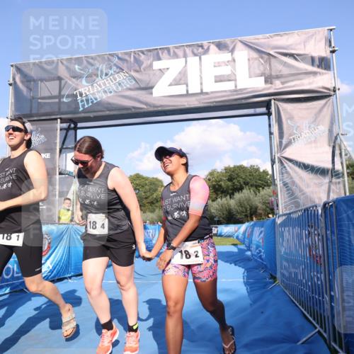 25.08.2024 - Elbe Triathlon Hamburg H.Heesch http://msf.ph/oto/6861562 25.08.2024 16:47:45 Ziel  meine-sportfotos.de