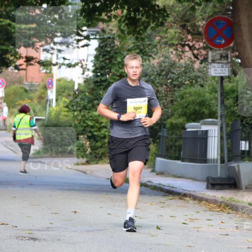 25.08.2024 - 20. Blankeneser Heldenlauf Strokosch-Dieckow http://msf.ph/oto/6861612 25.08.2024 10:16:43 Ziel 6244 meine-sportfotos.de