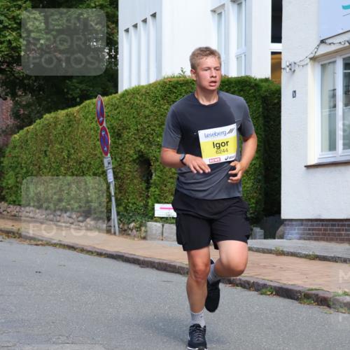 25.08.2024 - 20. Blankeneser Heldenlauf Strokosch-Dieckow http://msf.ph/oto/6861669 25.08.2024 10:16:47 Ziel 6244 meine-sportfotos.de