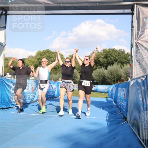 25.08.2024 - Elbe Triathlon Hamburg H.Heesch http://msf.ph/oto/6861673 25.08.2024 16:48:19 Ziel  meine-sportfotos.de