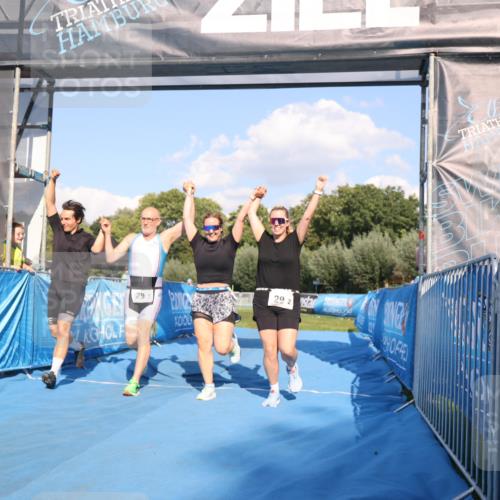 25.08.2024 - Elbe Triathlon Hamburg H.Heesch http://msf.ph/oto/6861689 25.08.2024 16:48:19 Ziel  meine-sportfotos.de