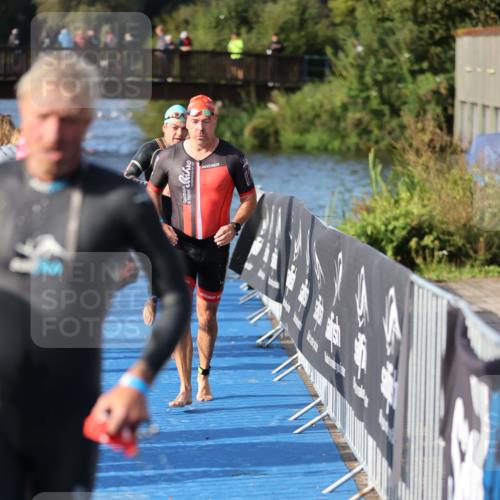 25.08.2024 - Elbe Triathlon Hamburg H.Heesch http://msf.ph/oto/6861771 25.08.2024 09:18:31 Schwimmen 333, 341, 357, 361, 368, 374, 384, 388, 406, 418 meine-sportfotos.de